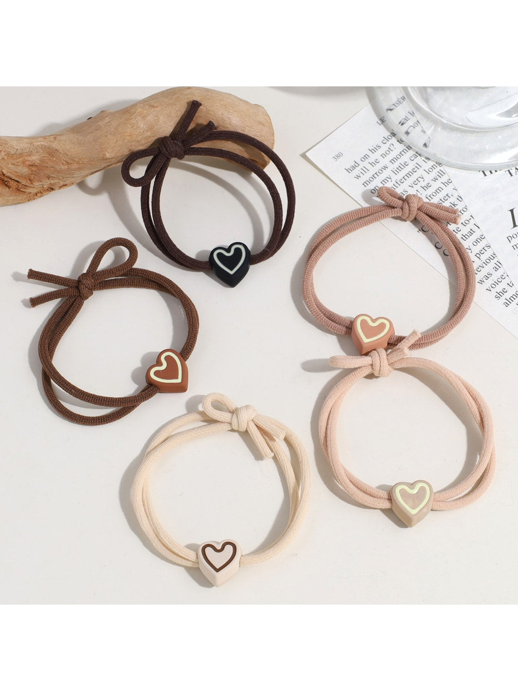 Gifty - Elastic Heart Detail Ponytail Polyester Hair Tie