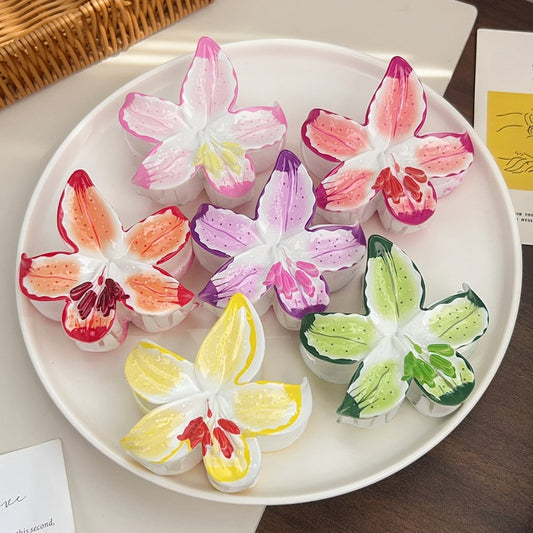 Beau - Bright Flower Shaped Cute Claw Clip