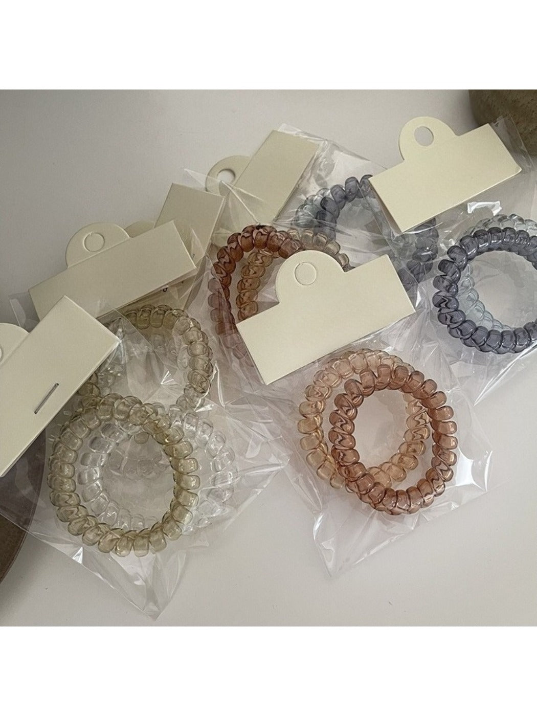 Gifty - Telephone Cord Style Hair Tie