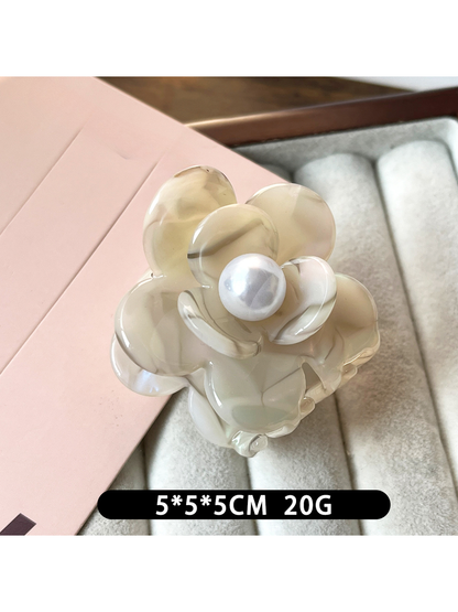 Beau - Sweet Camellia Ring Accent Acetate Claw Clip