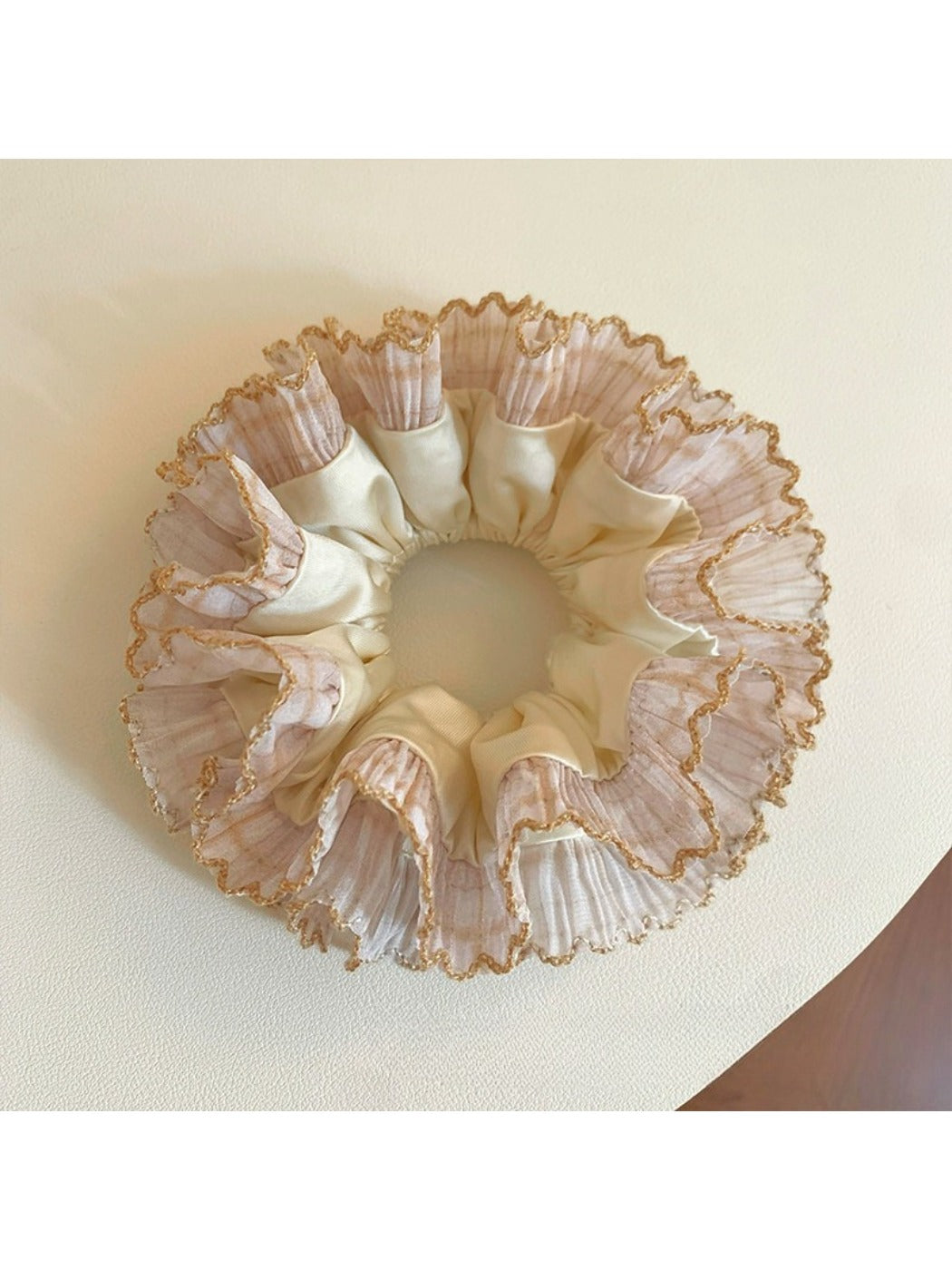 Gifty satin hair scrunchie with lace trim packaged in a clear plastic box