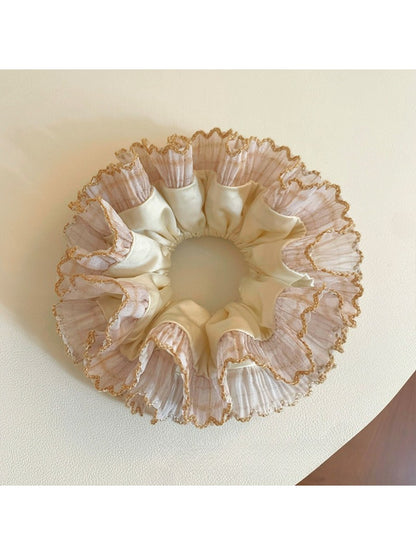 Gifty satin hair scrunchie with lace trim packaged in a clear plastic box