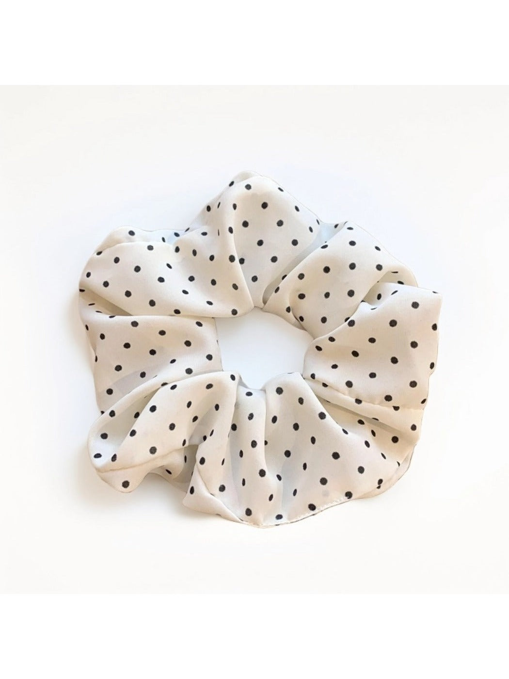 Gifty - Sweet Polka Dot Scrunchies