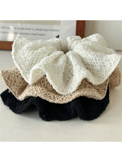 Gifty - Retro Knit Hair Scrunchie