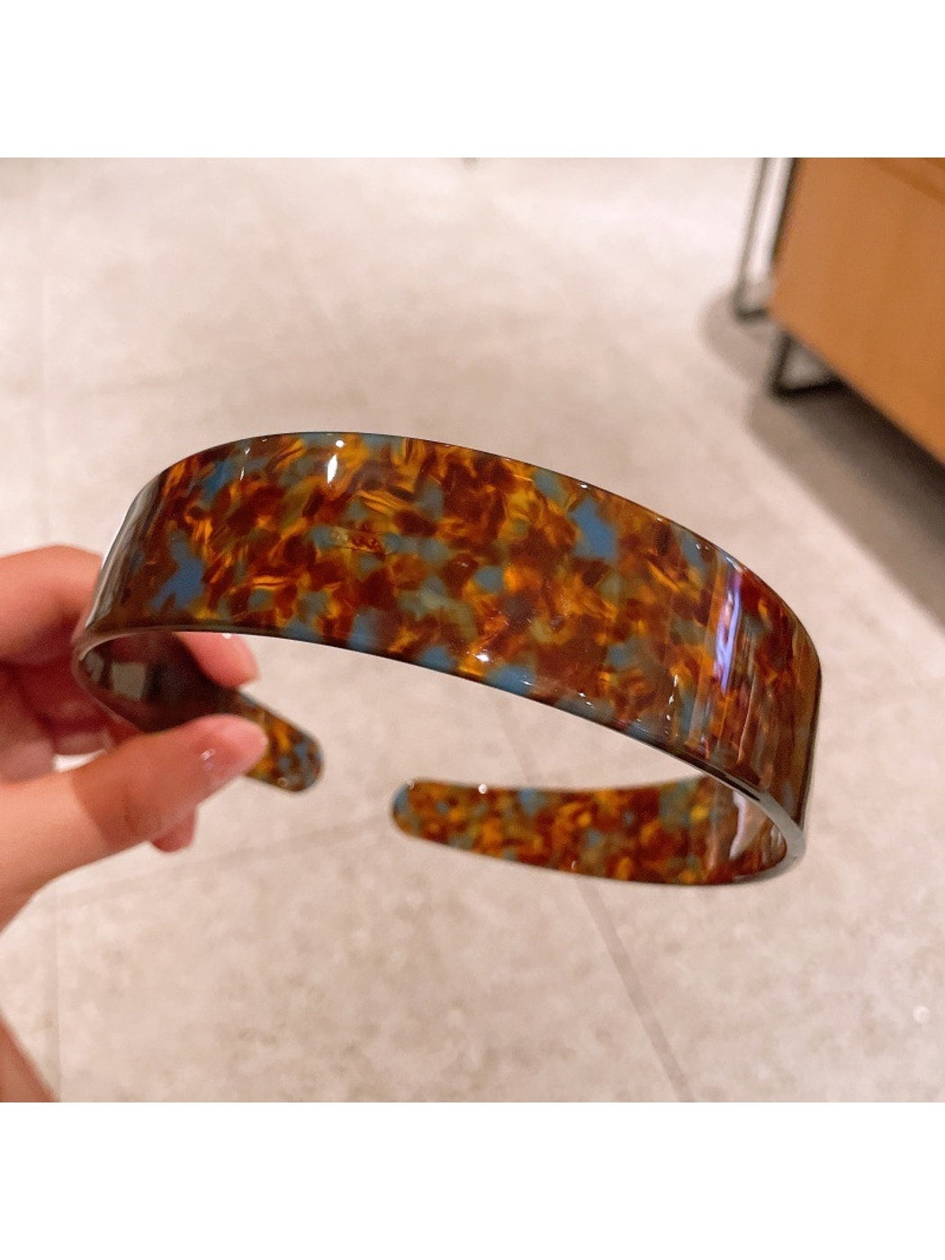Gifty - Retro Glossy Acetate Geometric Headband