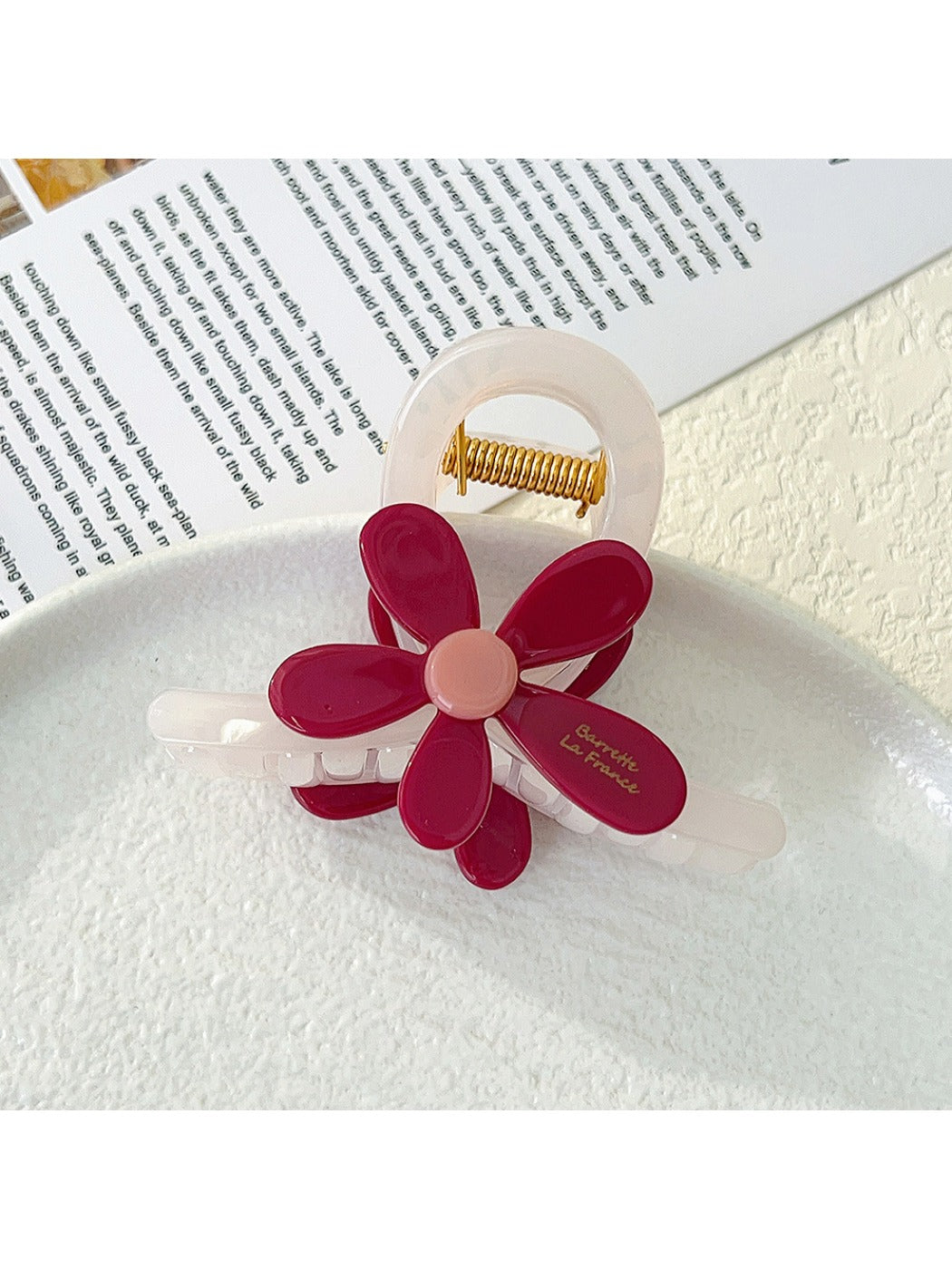 Beau - Sweet Floral Hair Claw Clip