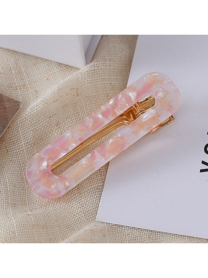 Beau - Hollowed Out Square Hair Clip
