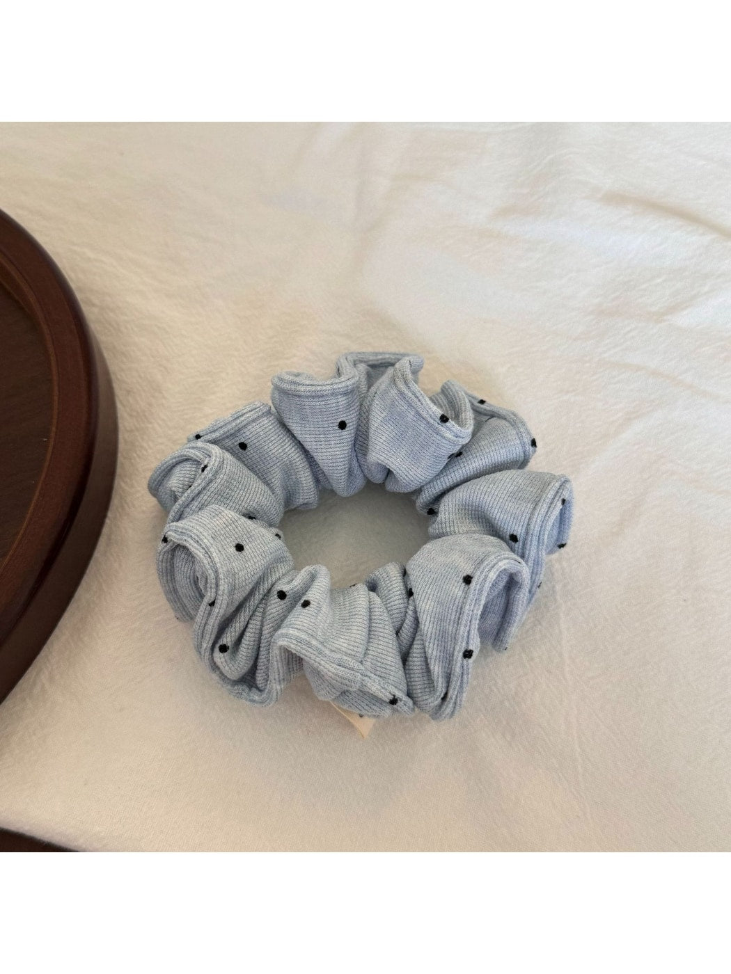 Gifty - Rounded Polka Dot Polyester Fashion Scrunchie