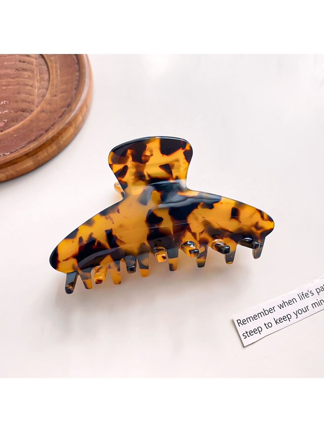 Beau - Minimalist Leopard Print Hair Clip
