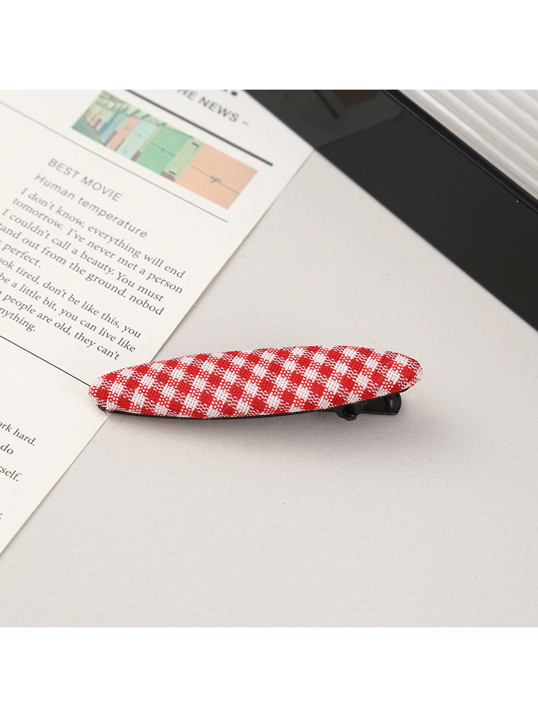 Beau - Plaid Fabric Oval Side Bangs Hair Clip