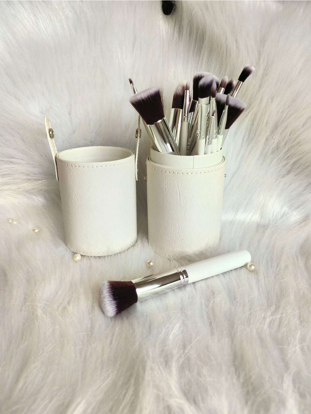 Smoosh - 14 Makeup Brush Set in Bucket