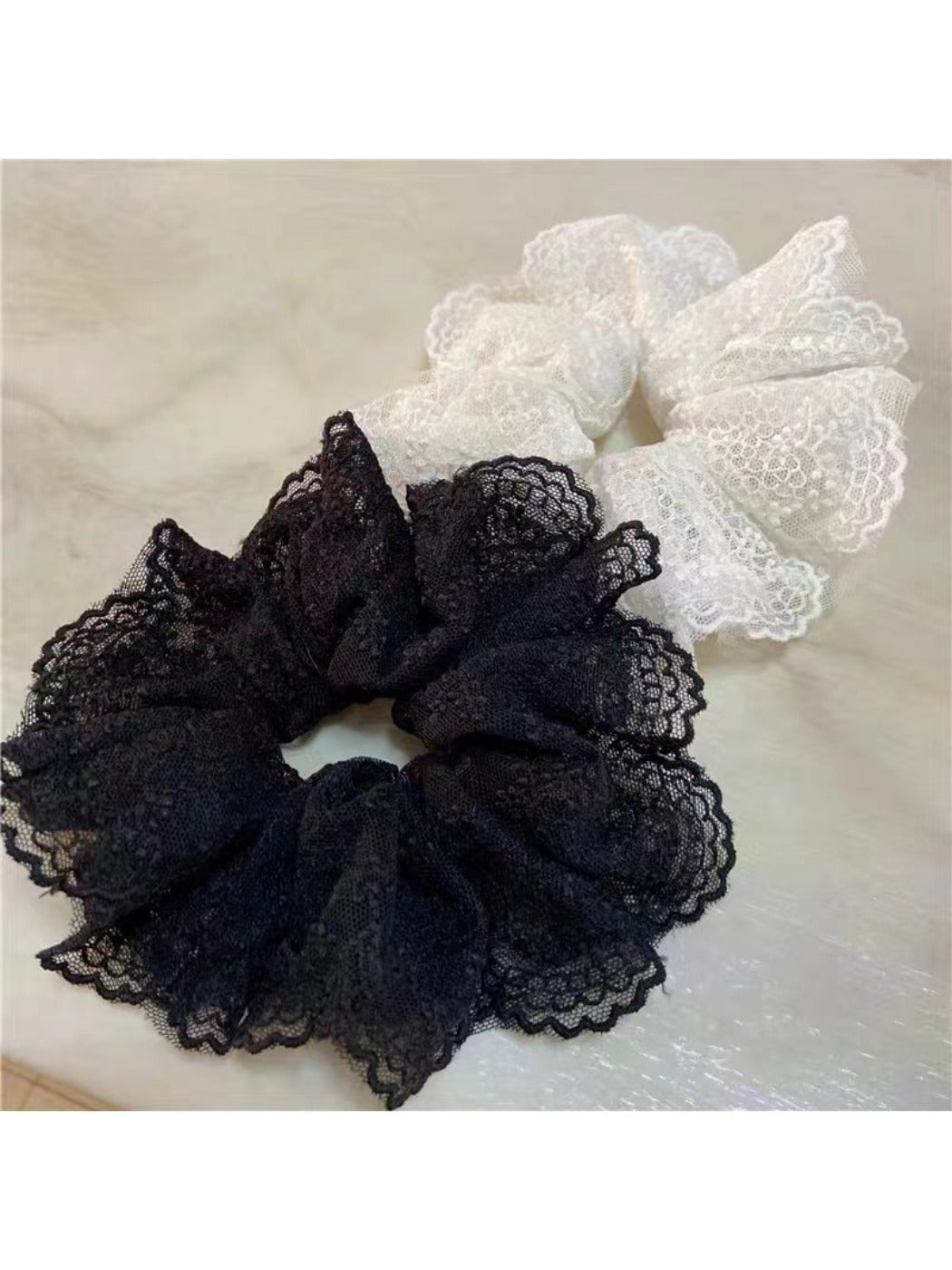 Gifty - Vintage Lace-Embellished Scrunchie