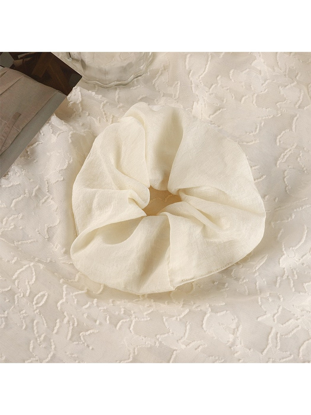 Gifty - Solid Color Polyester Fabric Scrunchie