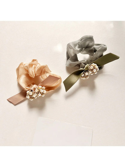 Gifty - Satin Floral Hair Tie