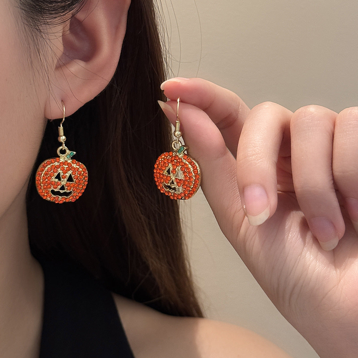Earedge - Halloween Spooky Motif Drop Earrings