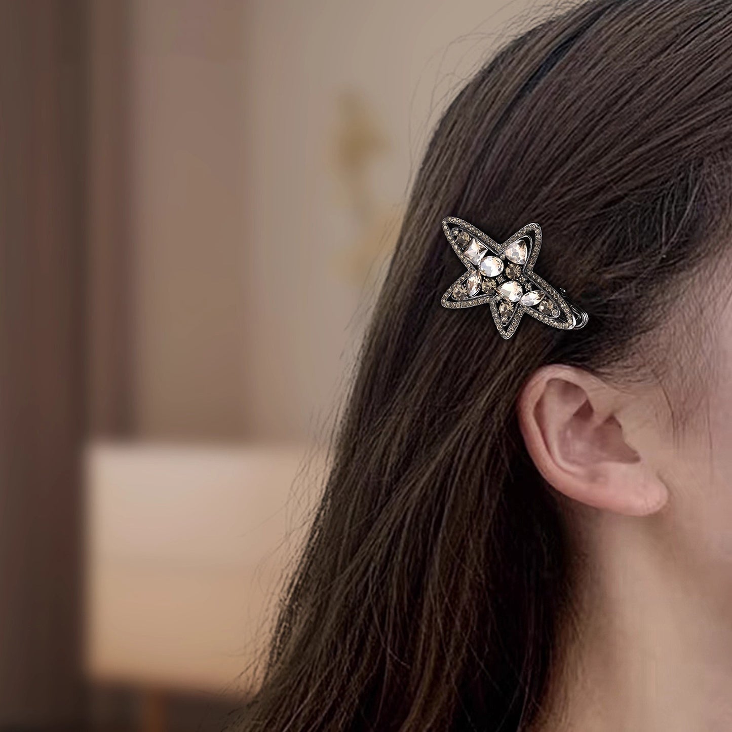 Beau - Layered Star Outline Hair Clip