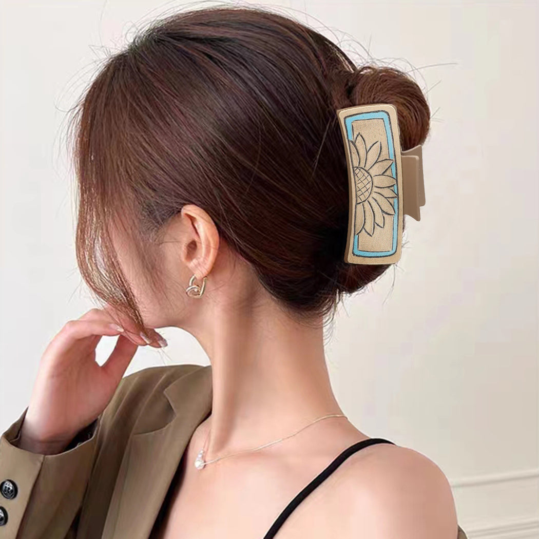 Beau - Neutral Western Geometric Hair Claw