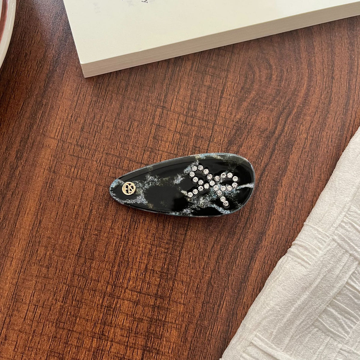 韩式镶钻醋酸发夹蝴蝶结优雅气质侧边夹高级感精致刘海夹发饰女