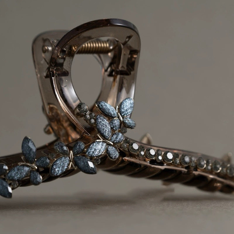 Beau - Butterfly Leaf Detail Hair Claw