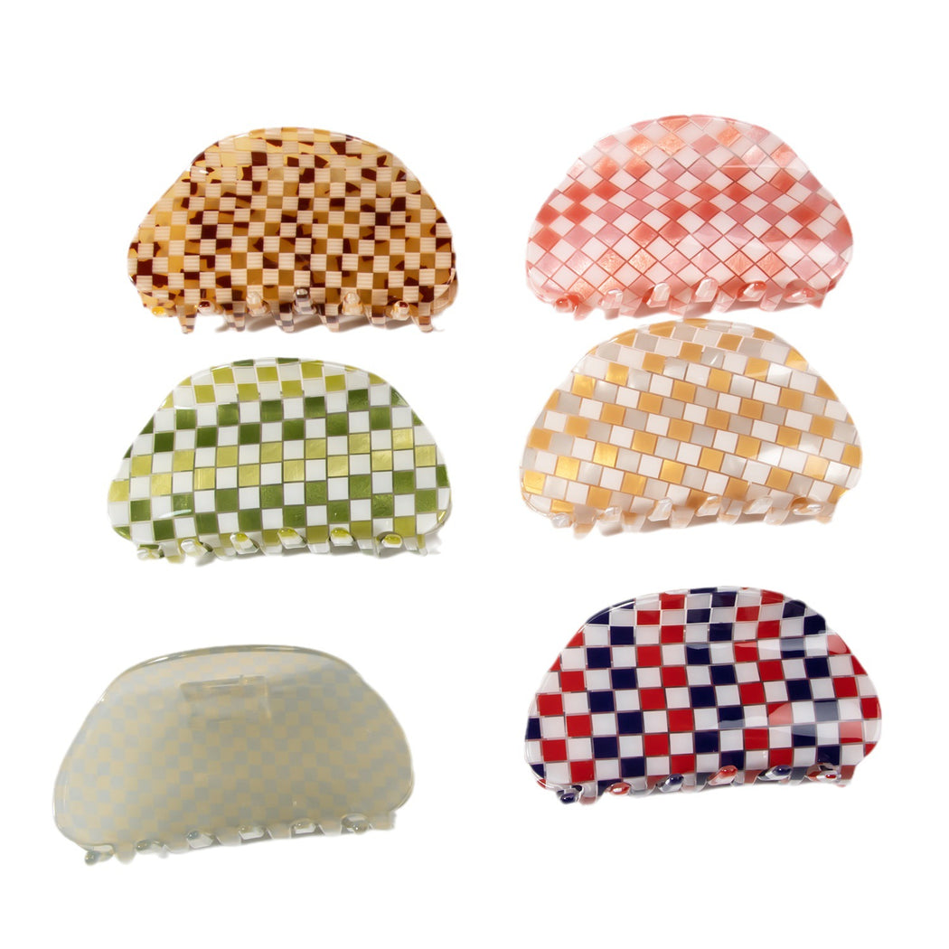 Beau - Checkered Semicircle Hair Claw