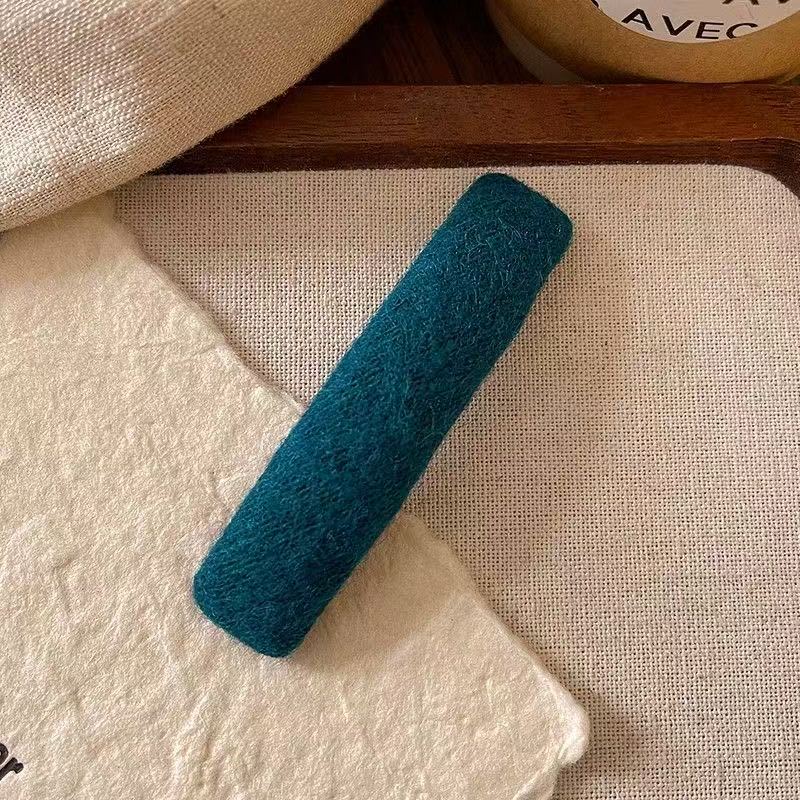 Beau - Solid Color Rounded Rectangle Hair Clip