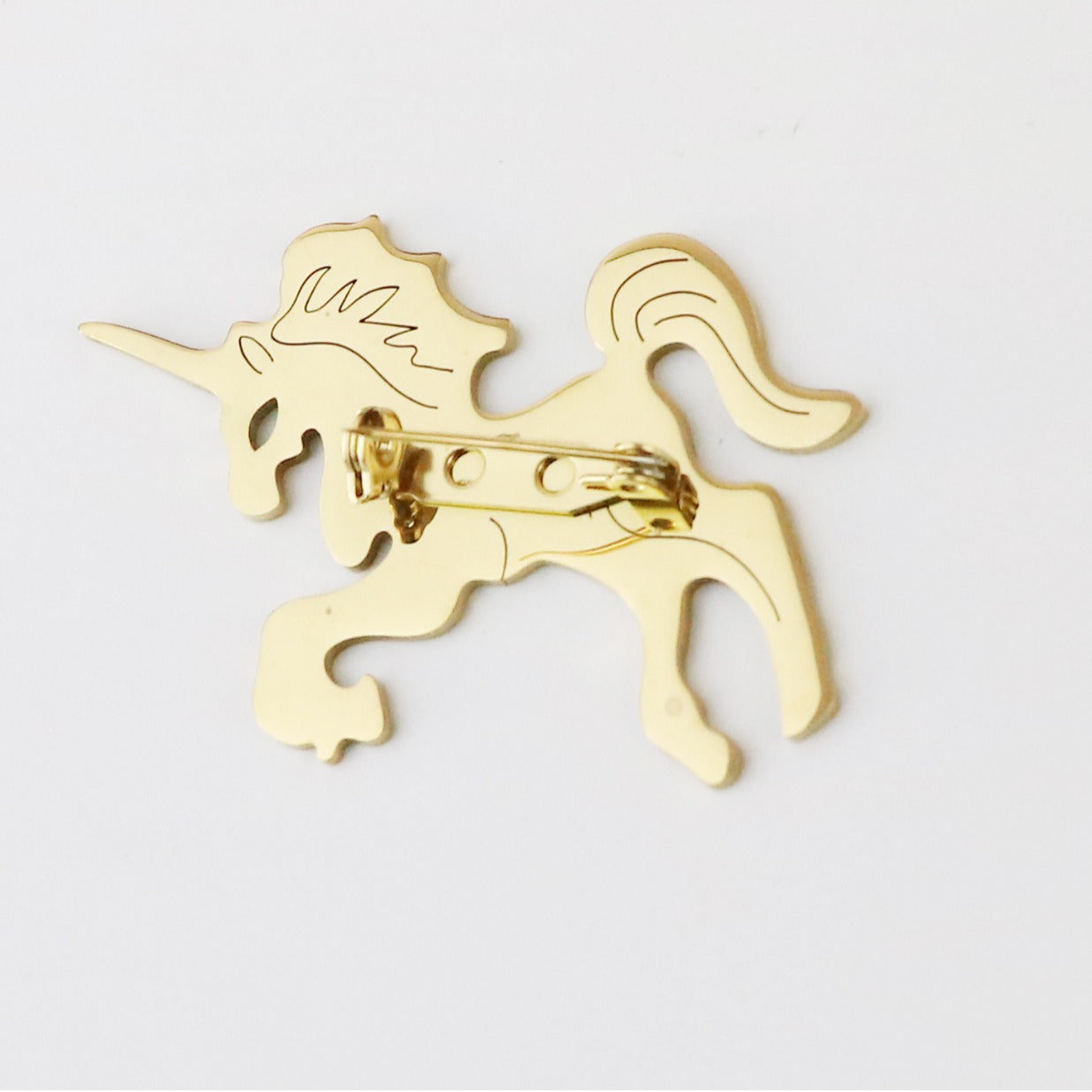 Brovia - Unicorn Openwork Silhouette Brooch