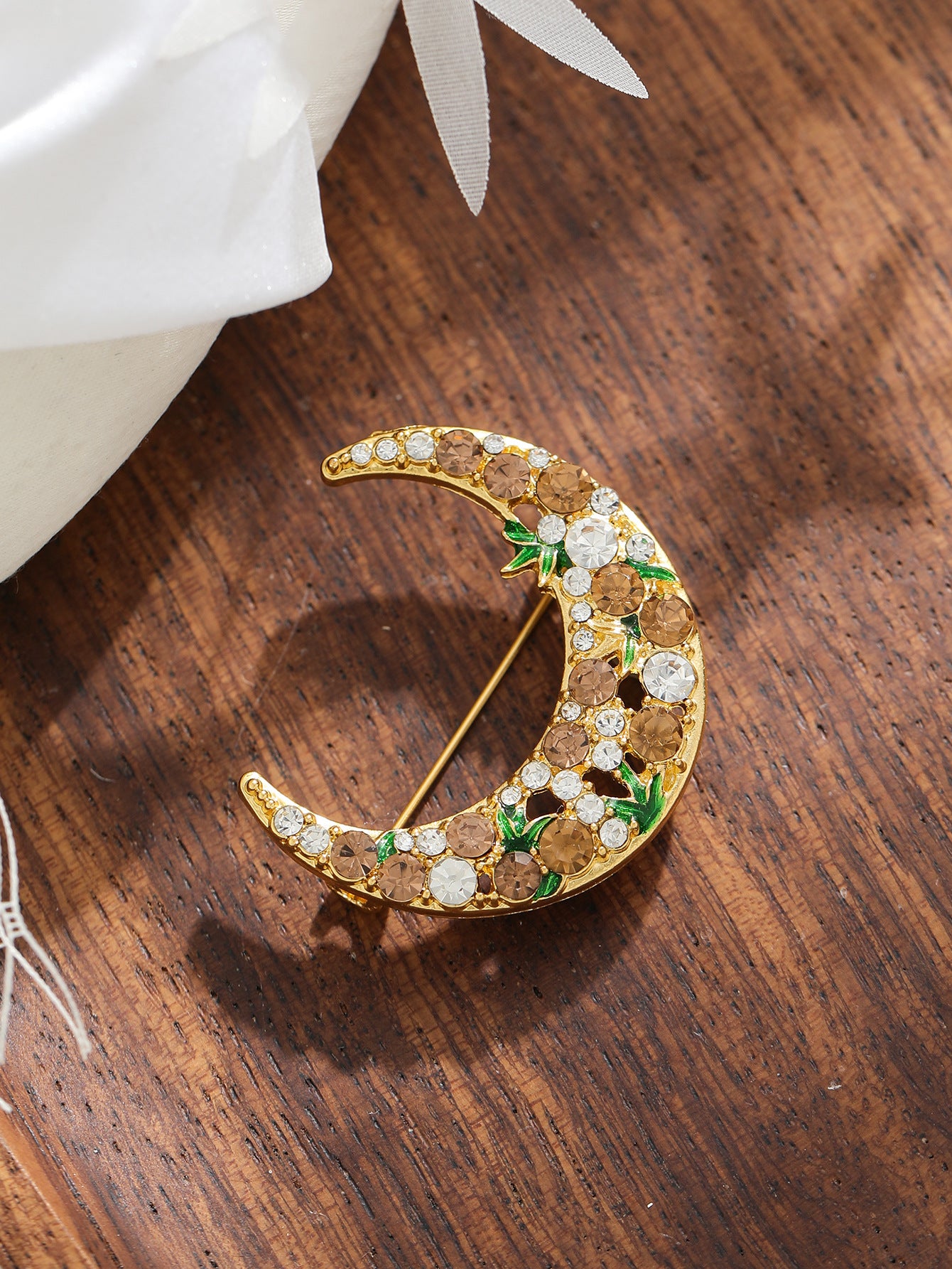 Brovia - Crescent Moon Clustered Detail Brooch