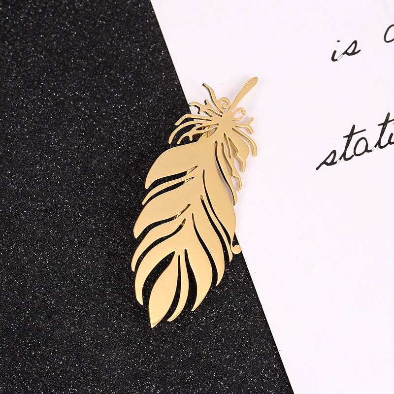 Brovia - Feather Openwork Silhouette Brooch