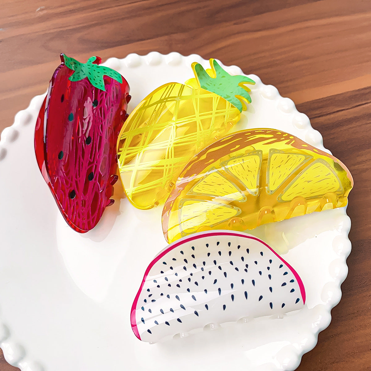 GIFTY - Fruit-Themed Hair Clips