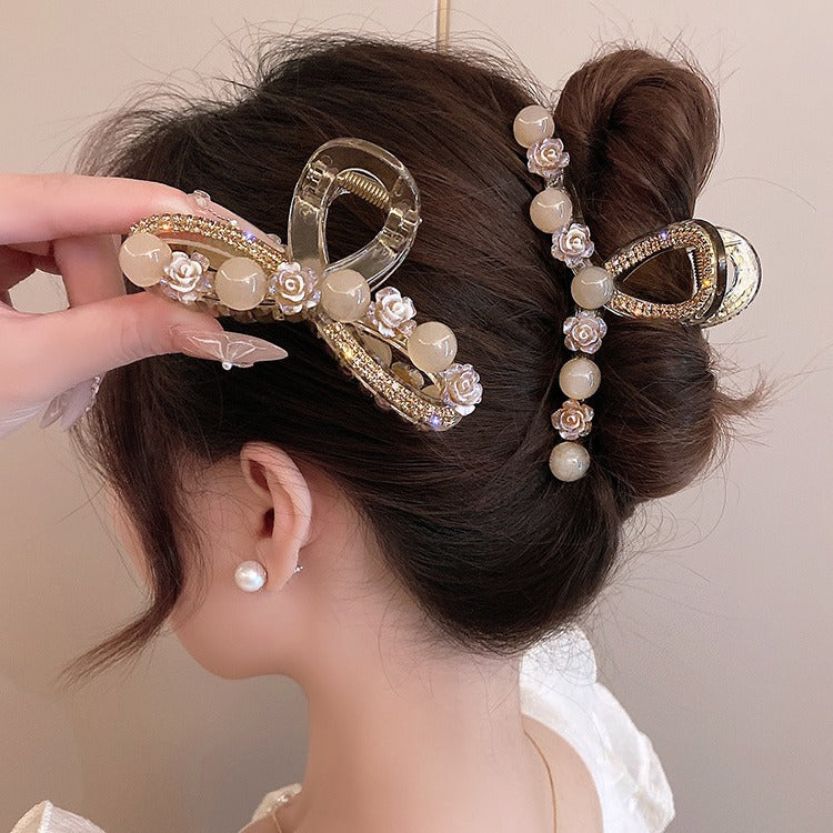 优雅小香风山茶花珠珠抓夹大号发量多女后脑勺高端盘发鲨鱼夹发夹
