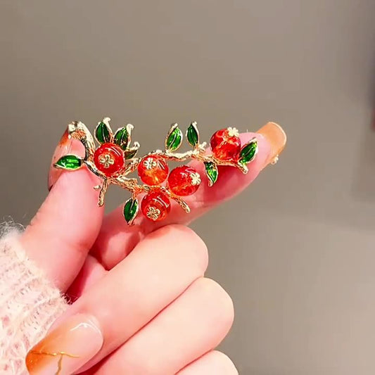 柿柿如意胸针高档女复古精致气质胸花2023年新款别针西装毛衣配饰