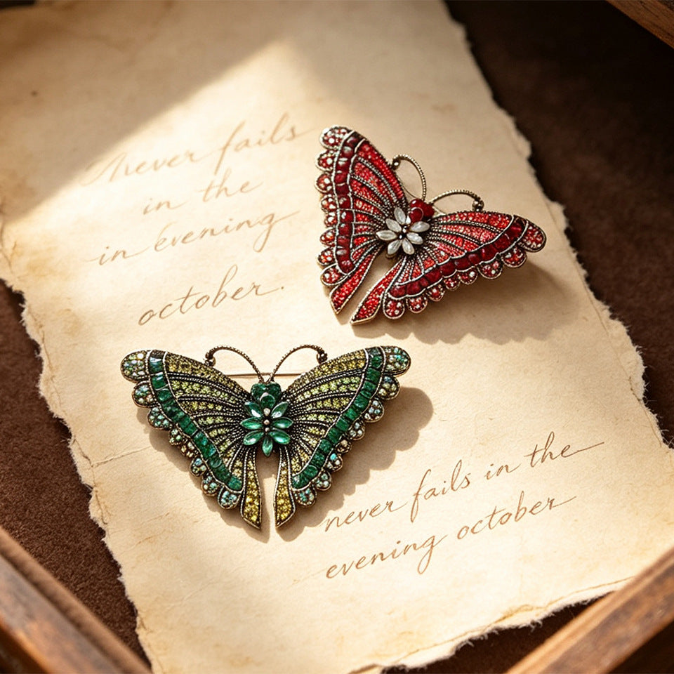 复古做旧水钻蝴蝶胸针女士礼服外套百搭昆虫胸花小众高级感配饰