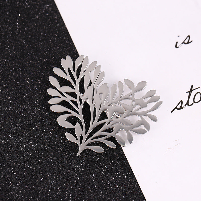 Brovia - Nature Openwork Silhouette Brooch