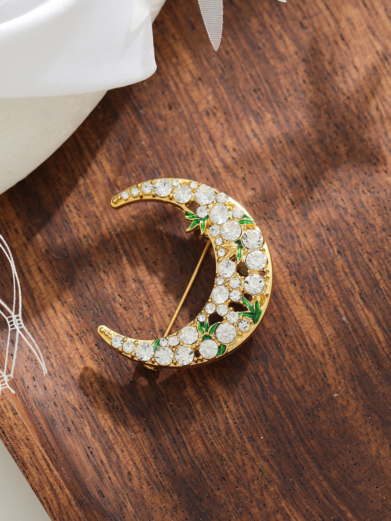 Brovia - Crescent Moon Clustered Detail Brooch
