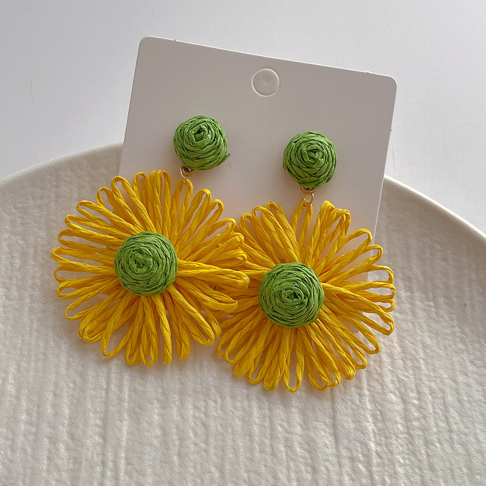 Handwoven Contrast Color Flower Stud Earrings