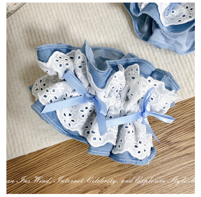 Gifty - Elegant Denim Lace Scrunchie