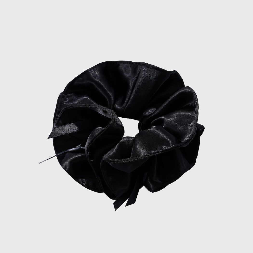 Gifty - Elegant Bow Accent Ruffle Scrunchie