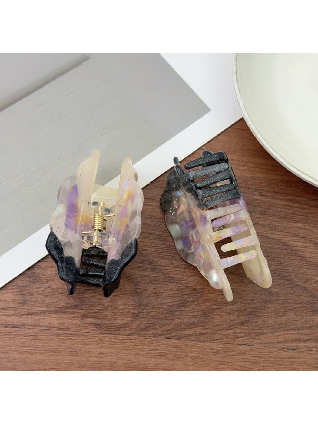 Beau - Stylish Colorful Acetate Hair Clip