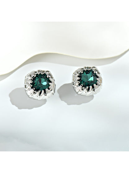 Earedge - Sophisticated Square Fashionable Earrings