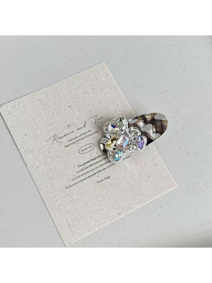 Beau - Cartoon Bear Embellished Side Barrette Hair Clip