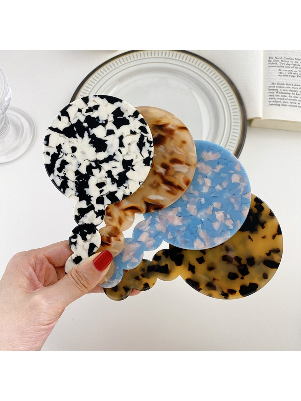 Mirroray - Vintage Geometric Handled Vanity Mirror