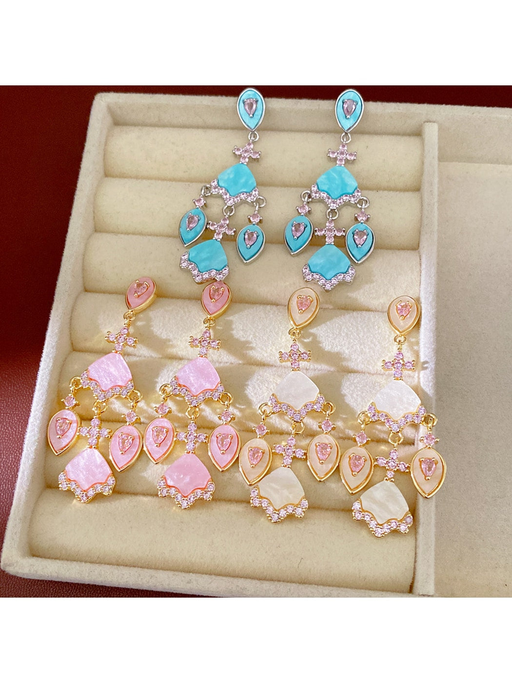 Earedge - Retro Layered Fan Motif Drop Earrings