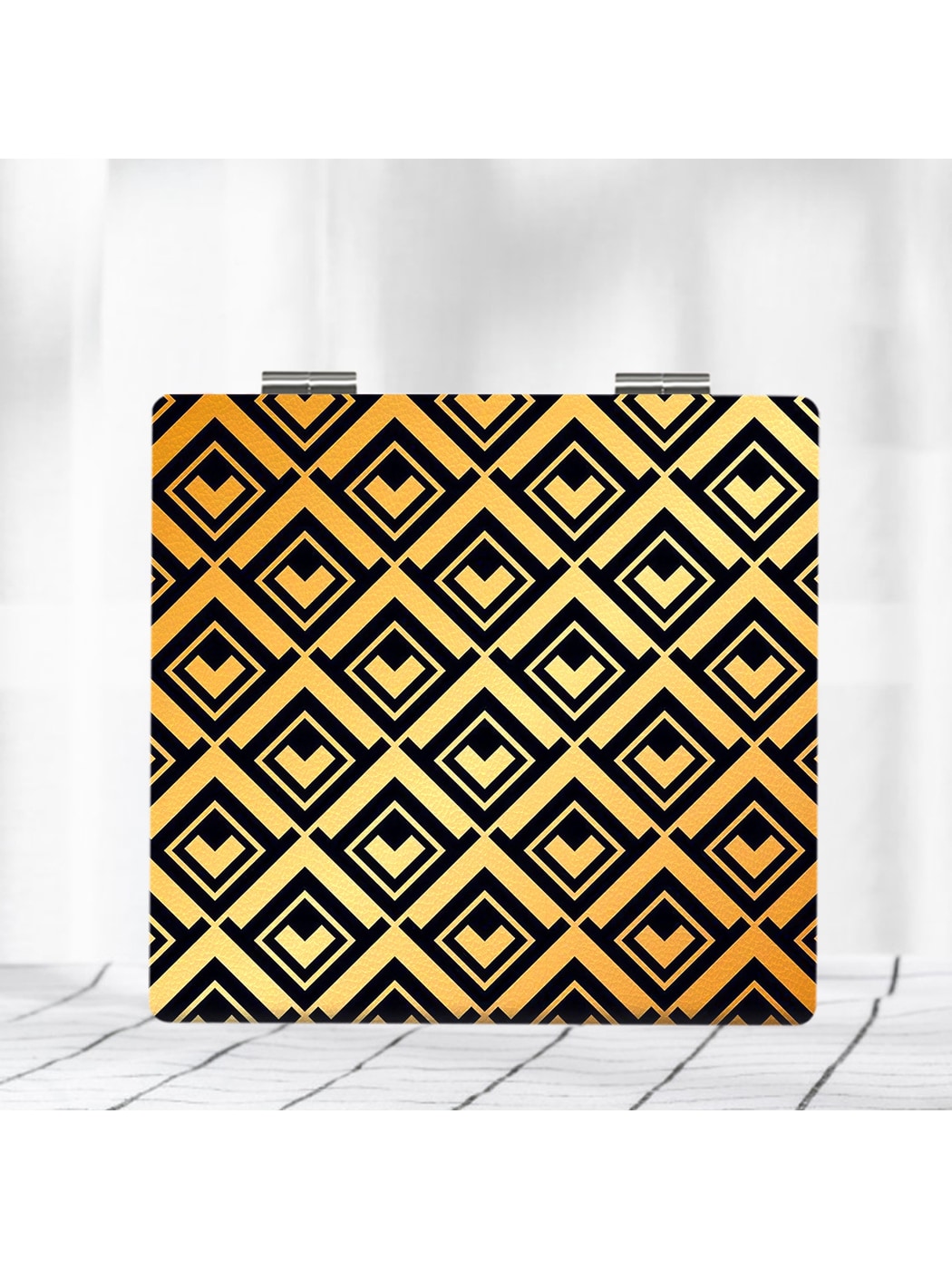 Mirroray - Geometric Pattern Foldable Makeup Mirror