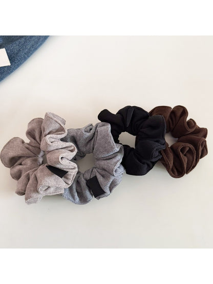 Gifty - Soft Versatile Knitted Scrunchie