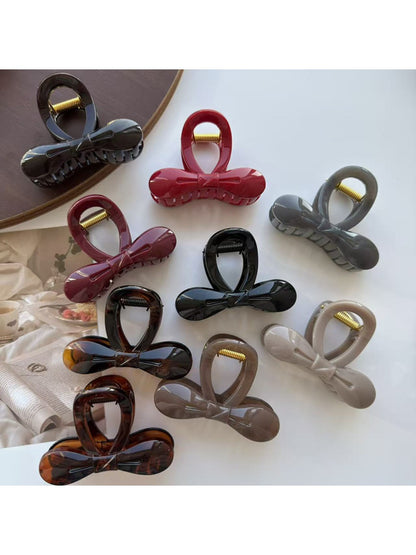 Beau - Cutout Bow Tie Hair Claw Clip