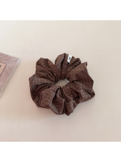 Gifty - Simple Plaid Vintage Scrunchie