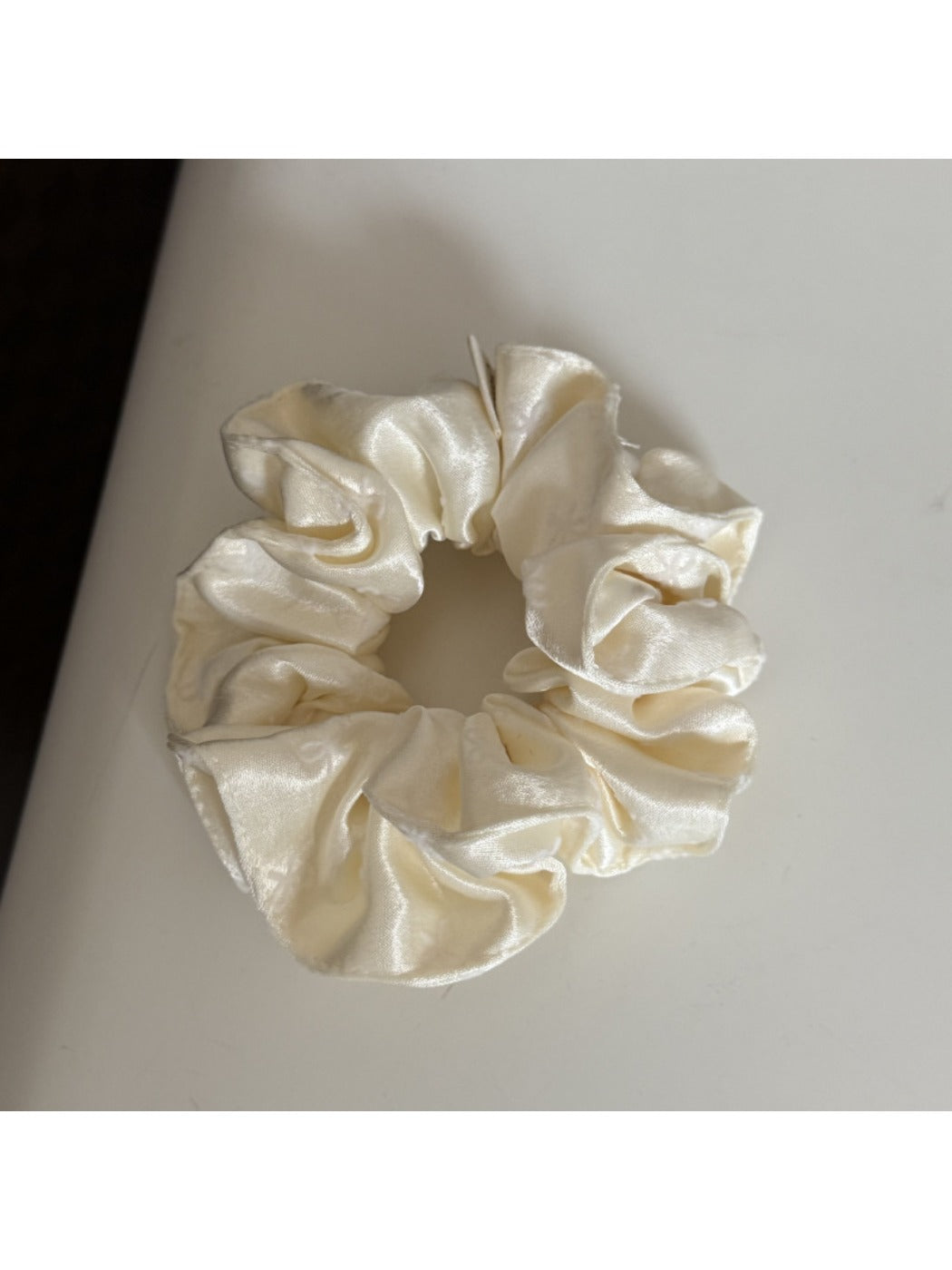 Gifty - Satin Bow Scrunchie and Headband