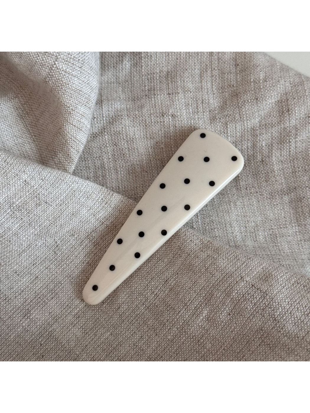 Beau - Irregular Triangle Polka Dot Hair Clip