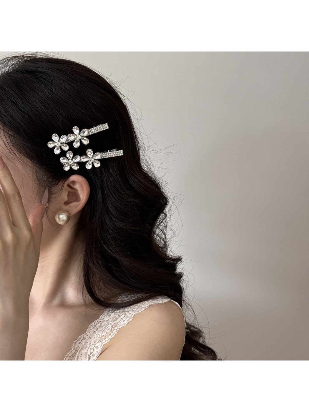 Beau - Alloy Rhinestone Flower Side Bangs Hair Clip