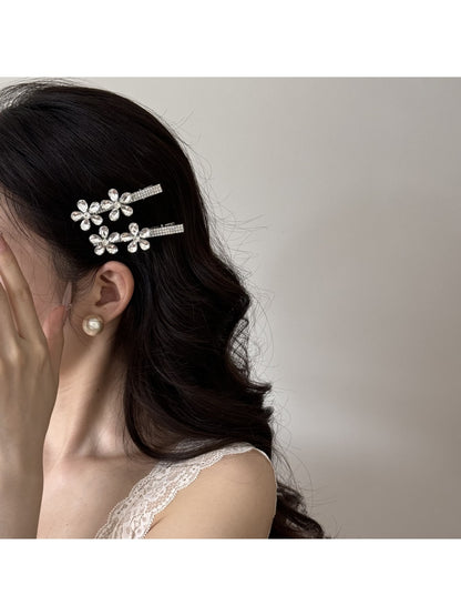 Beau - Alloy Rhinestone Flower Side Bangs Hair Clip